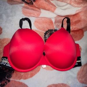 Victoria’s Secret PINK Wear Everywhere Red Push Up Bra 36D
